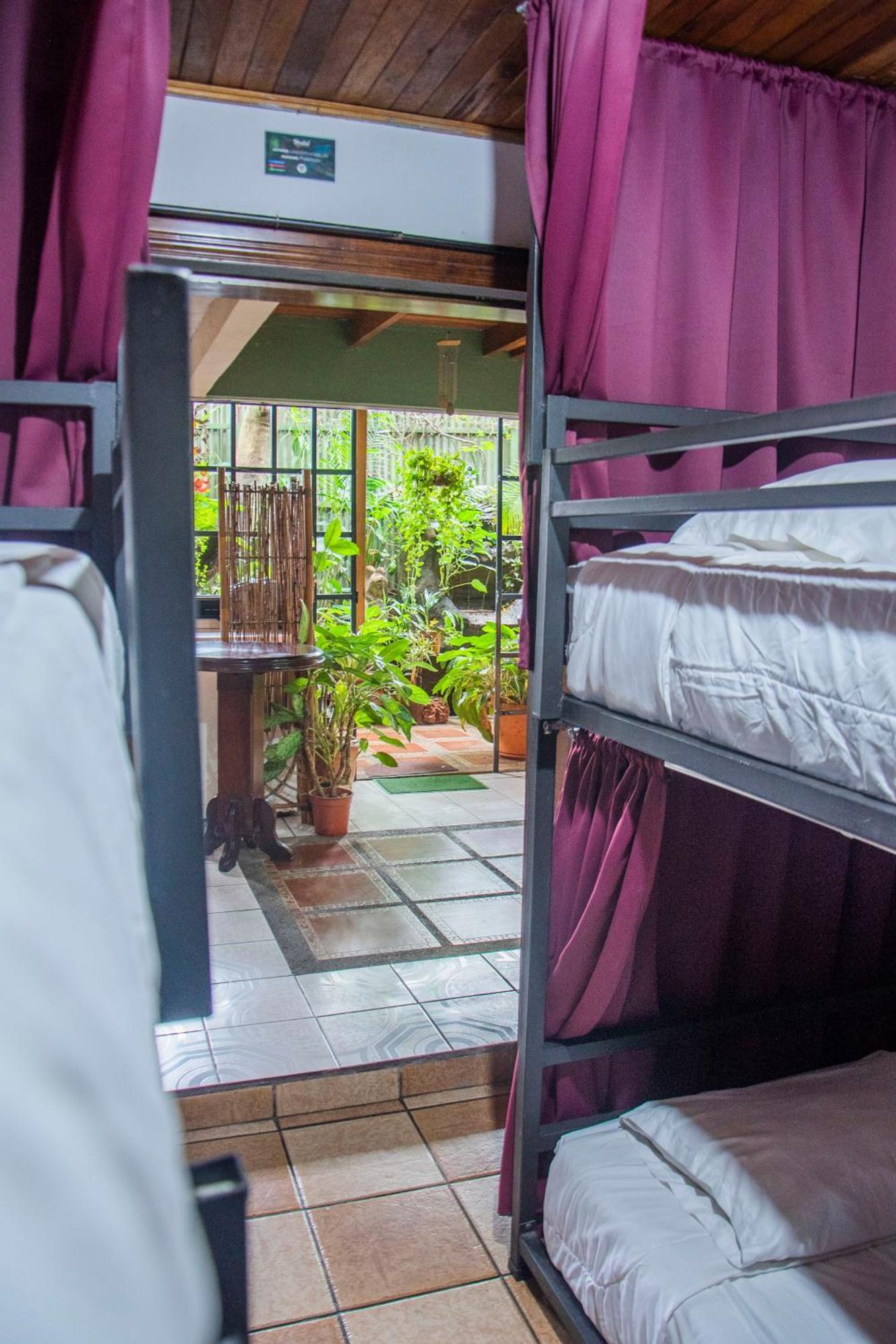 Хостел Gardens House, Airport Juan Santamaria, Alajuela, San Jose Экстерьер фото
